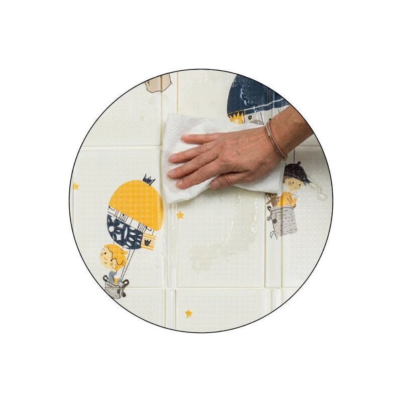Petite&Mars Covoras educativ PetiteMars Campy L din spuma XPE non-toxica cu doua fete suprafata antiderapanta 130x200 cm pliabil compact 40x32x21 cm model baloane si forme geometrice