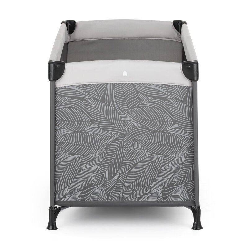 Petite&Mars Patut pliabil pentru copii PetiteMars Nyja gri 120x60 cm cu roti functie de tarc pliere compacta include geanta de transport intrare laterala cu fermoar greutate admisa 15 kg 0-30 luni