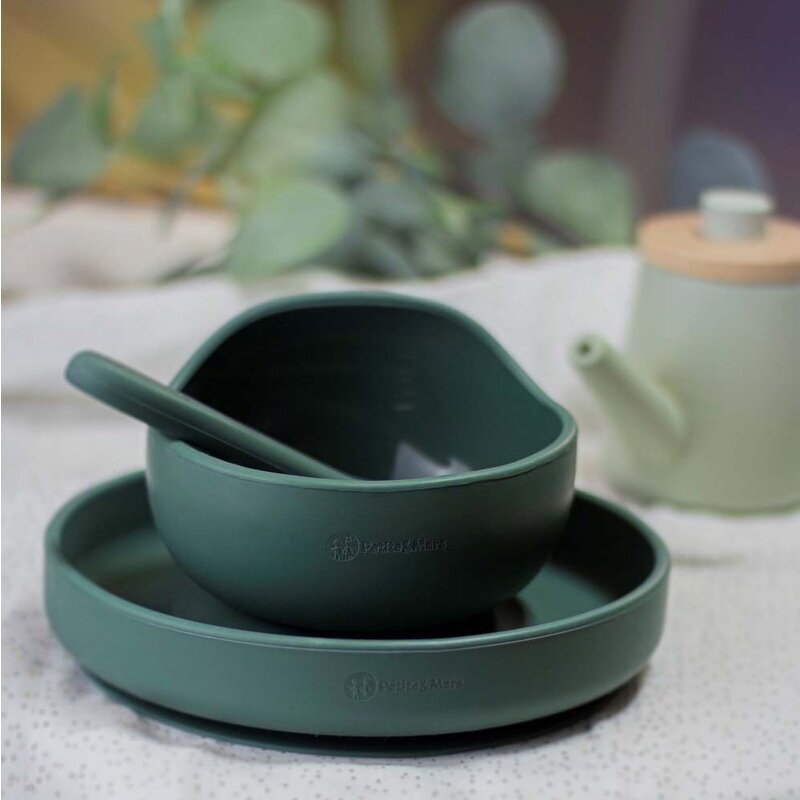 Petite&Mars Set de hranire PetiteMars cu farfurie bol si tacamuri din silicon fara BFA verde inchis