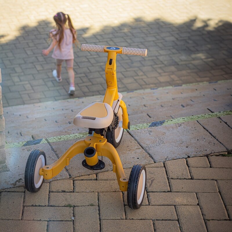 Petite&Mars Tricicleta pentru copii PetiteMars Turbo Albastru 5 in 1 Multifunctionala Vehicul de impins Bicicleta cufara pedale Cu maner de ghidaj Detasabil Roti din cauciuc Pana la 25 kg 1.5-5 ani