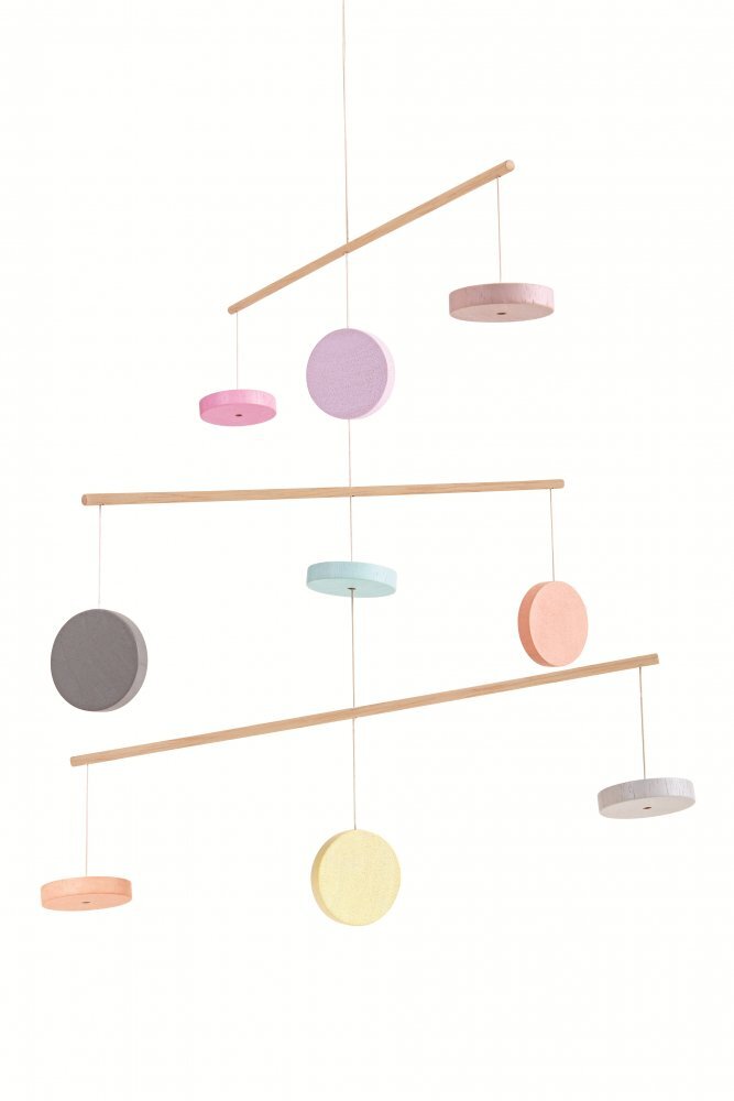 PLAN TOYS Carusel pentru patutul bebelusului model pastel