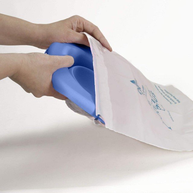 Potette Plus Liner reutilizabil din silicon pentru olita portabila 2 in 1 albastru