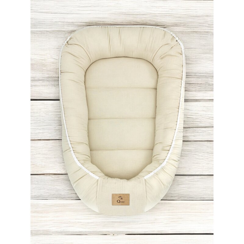 Qmini Cosulet pentru bebelusi Warm beige Baby Nest 55x75 cm husa din muselina dubla
