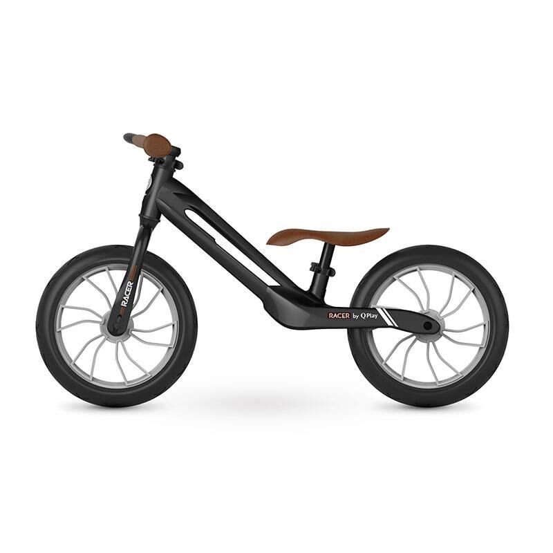 QPlay Bicicleta copii fara pedale Balance bike Racer Negru de la 3 ani pana la 30 kg cadru usor de magneziu reglabil sa comoda acoperita cu piele ecologica roti de cauciuc gonflabil