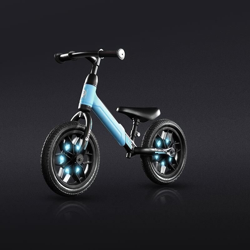 QPlay Bicicleta copii fara pedale Balance bike Spark Albastru 12 inch de la 3 ani pana la 30 kg iluminare LED la roti ghidon ajustabil cu mansoane anti-alunecare sa ajustabila pe inaltime roti de cauciuc