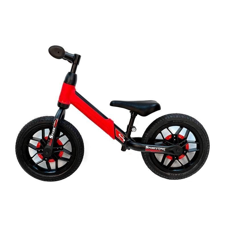 QPlay Bicicleta copii fara pedale Balance bike Spark Rosu 12 inch de la 3 ani pana la 30 kg iluminare LED la roti ghidon ajustabil cu mansoane anti-alunecare sa ajustabila pe inaltime roti de cauciuc