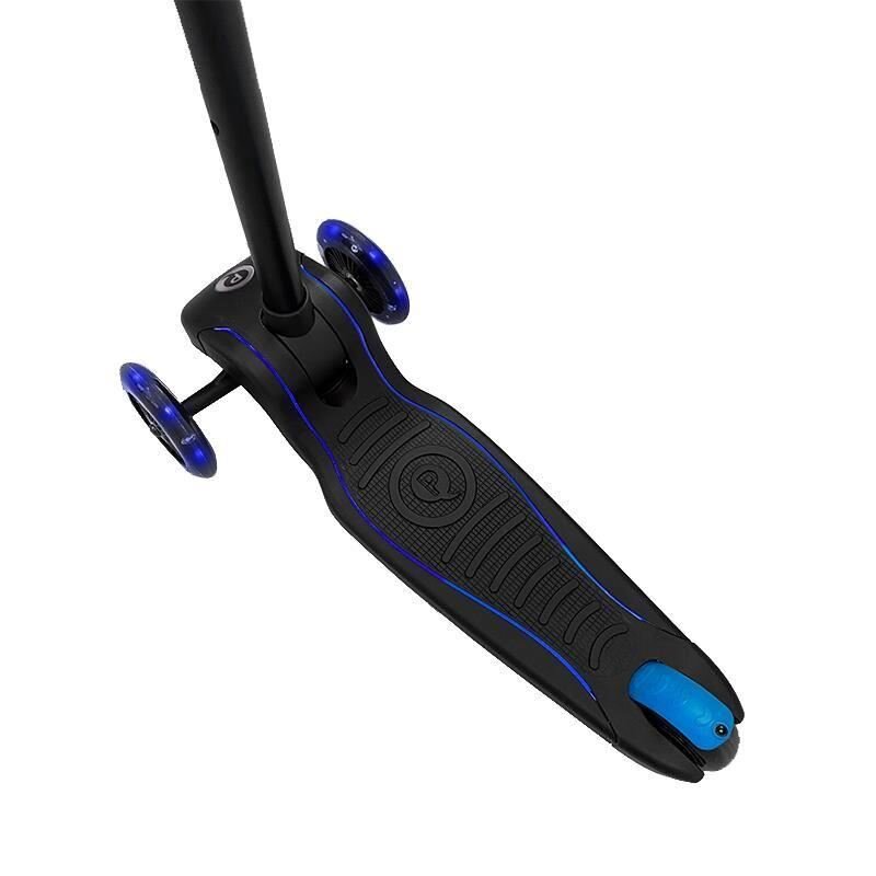 QPlay Trotineta Future albastru 3 roti cu lumini LED pliabila ghidon reglabil platforma antialunecare greutate suportata 50 kg