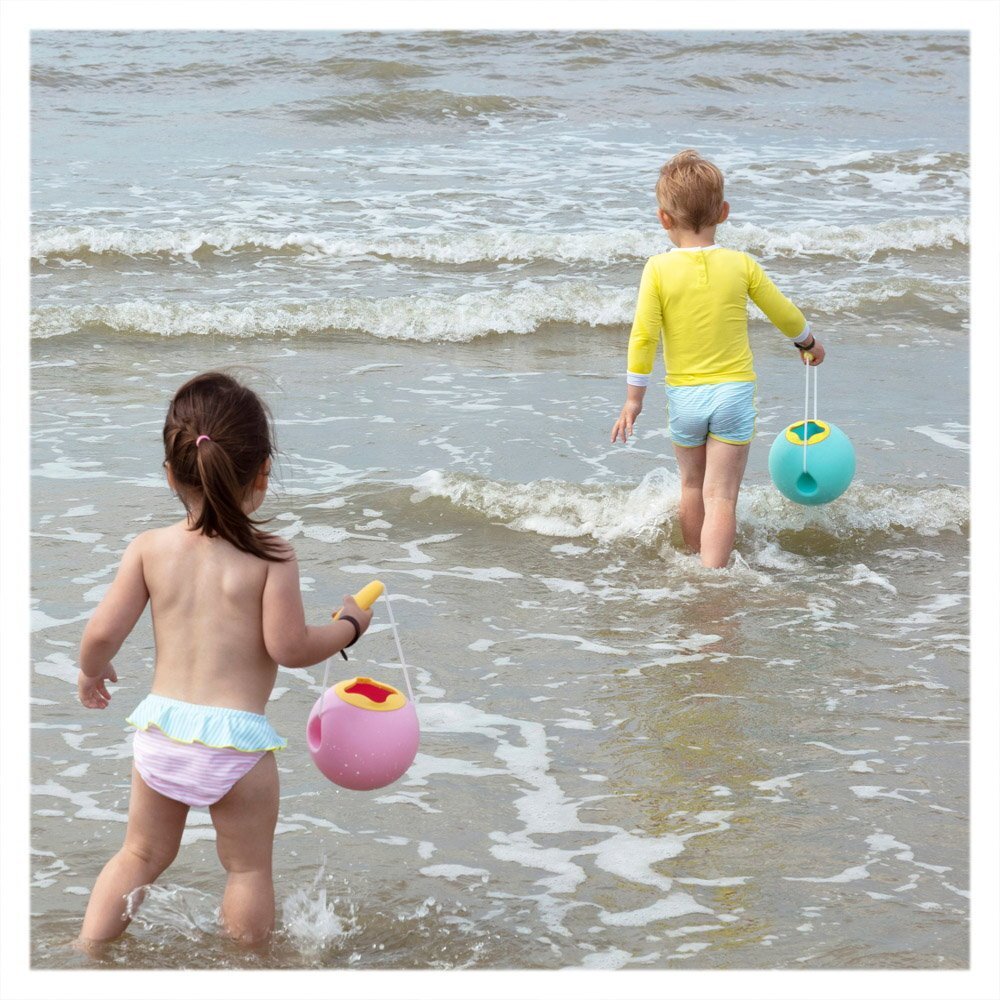 Quut Toys Galetusa pentru apa Mini Ballo Banana blue
