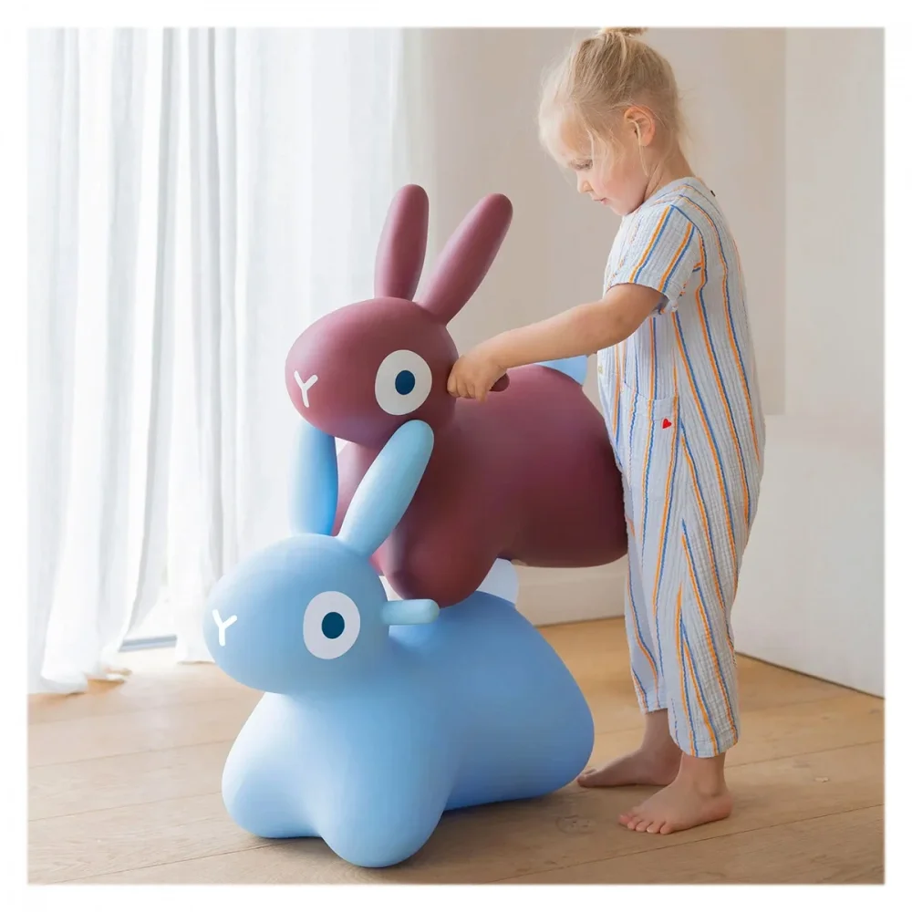 Quut Toys Iepuras gonflabil saltaret Hoppi Bunny albastru