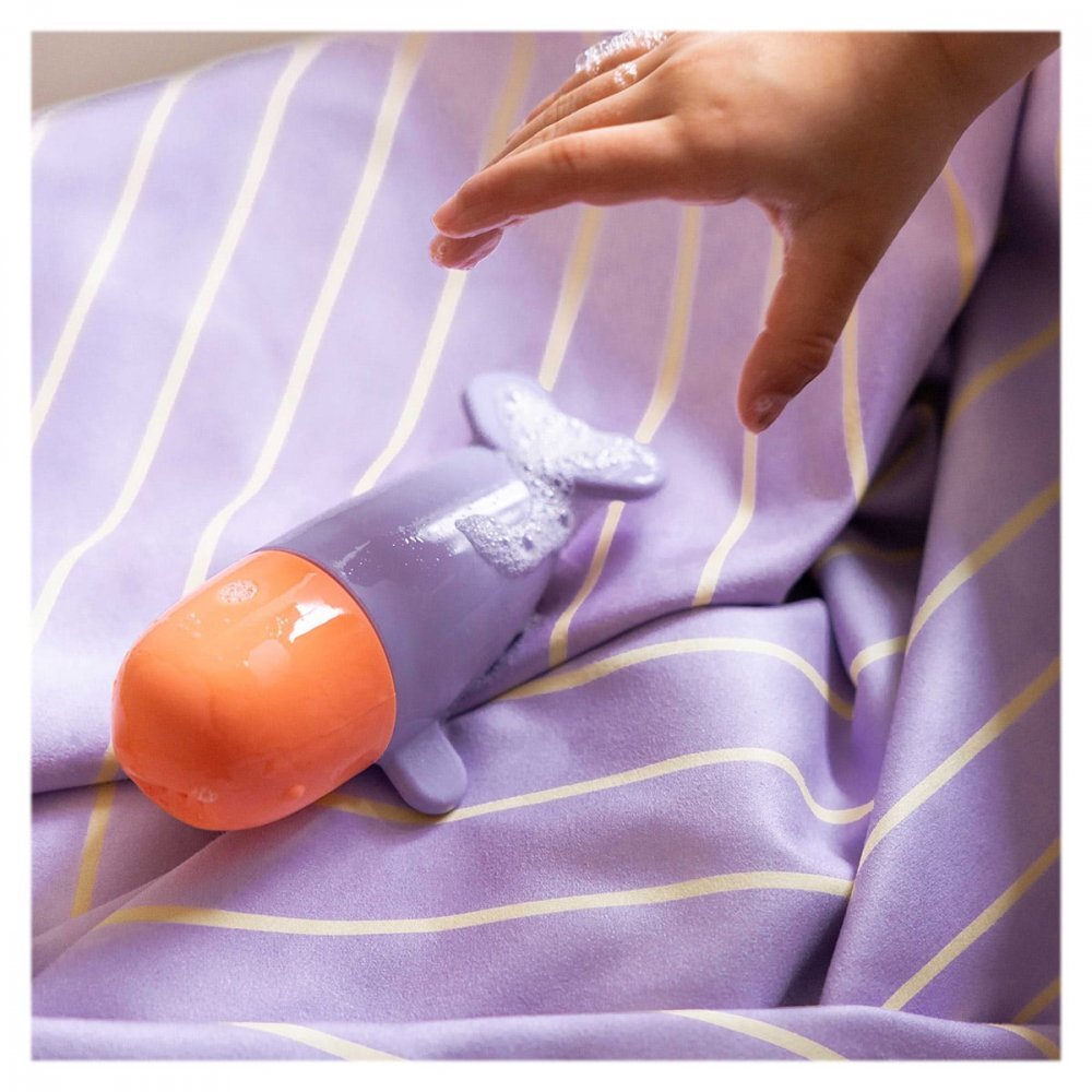 Quut Toys Jucarie stropitoare de baie din silicon Balena Squeezi