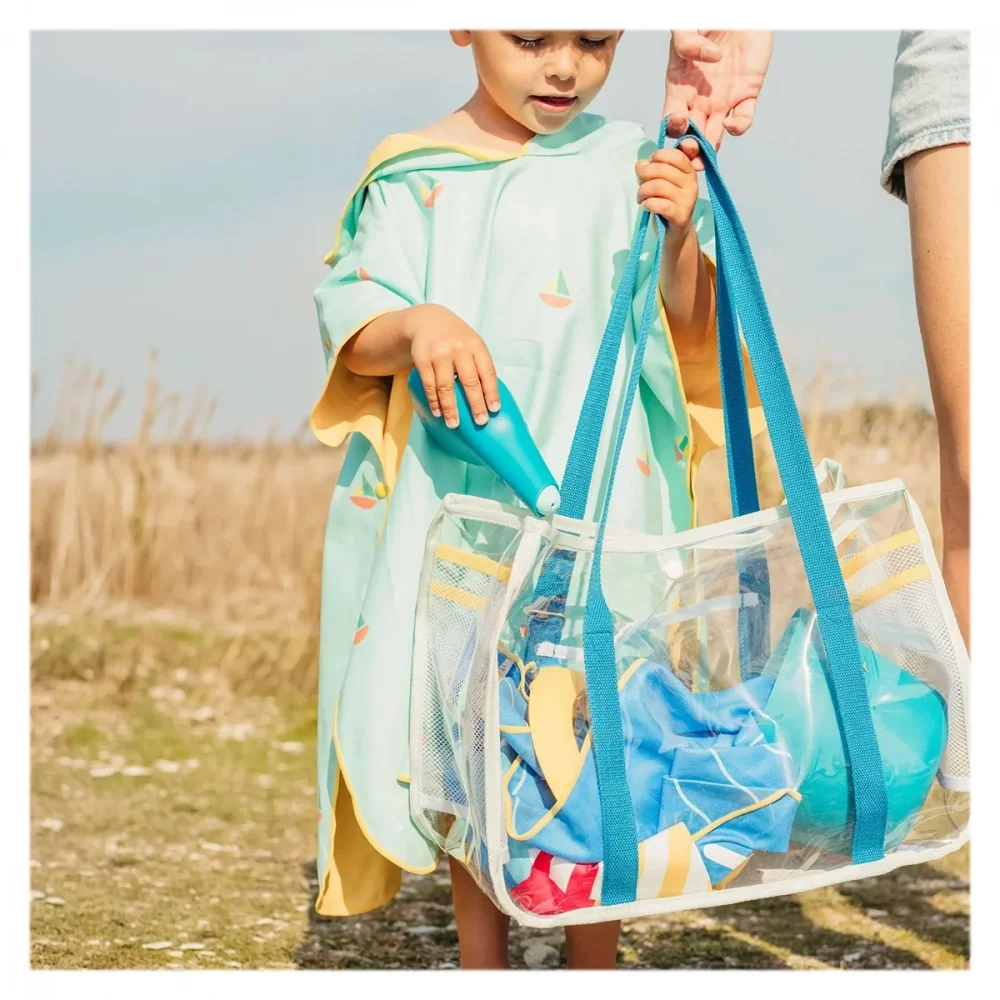 Quut Toys Kit complet albastru pentru plaja si nisip