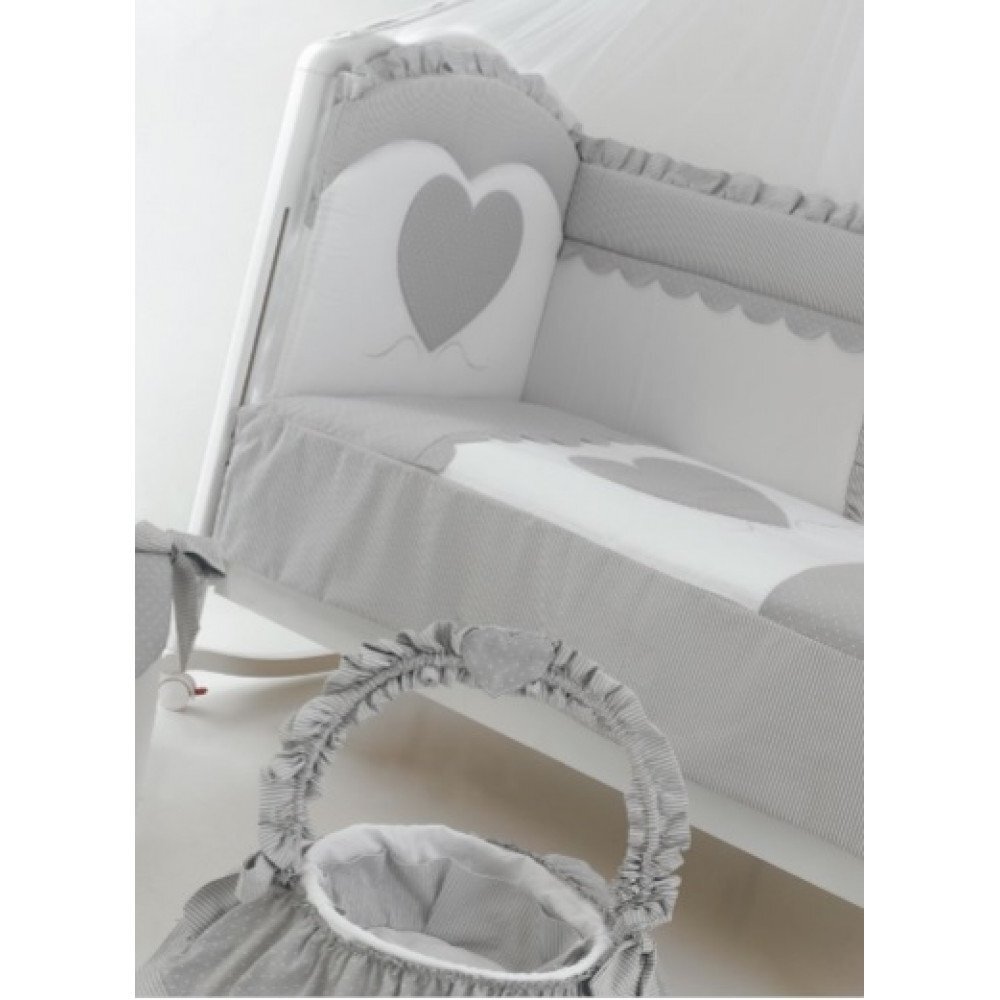 Raffaello Design Made in Italy Set lenjerie de lux din bumbac cu broderie protectie laterala pilota pentru pat bebelusi Cuore di Mamma Gri Italia