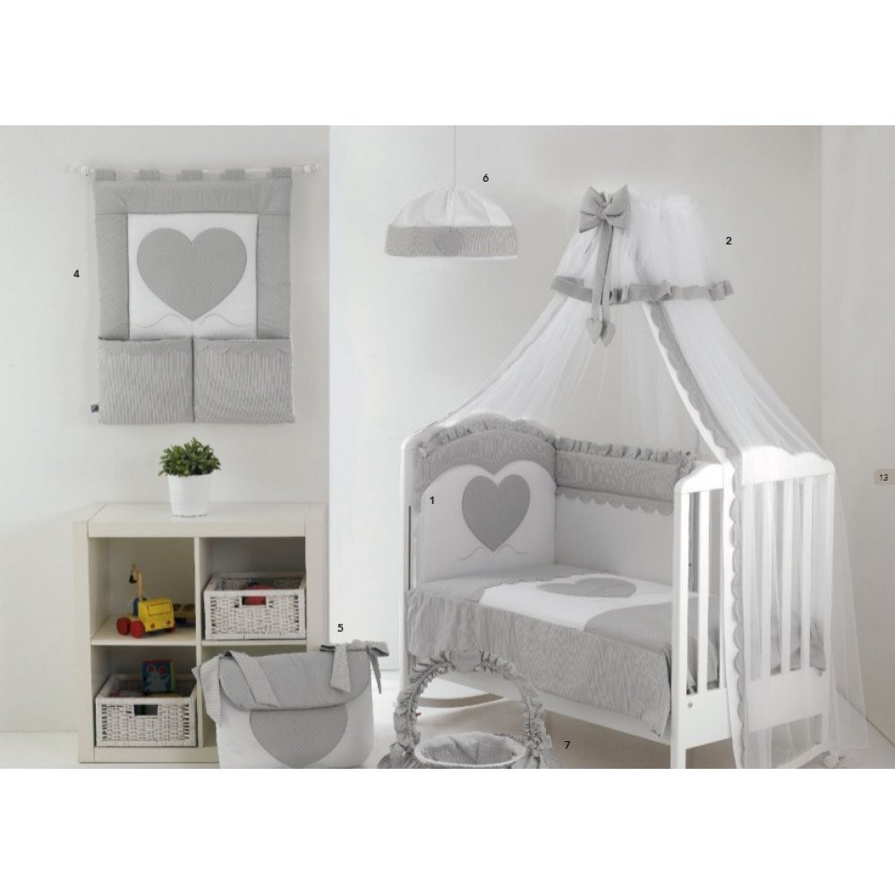 Raffaello Design Made in Italy Set lenjerie de lux din bumbac cu broderie protectie laterala pilota pentru pat bebelusi Cuore di Mamma Gri Italia