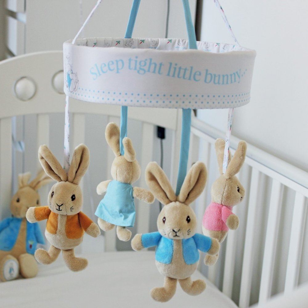 Rainbow Design Carusel muzical pentru patut Peter Rabbit