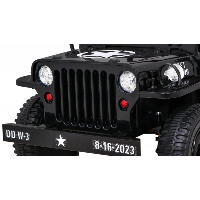 Ramiz Masinuta electrica pentru copii Military Retro 4x4 negru 140W cu telecomanda suspensii lumini scaun piele si roti din spuma Eva