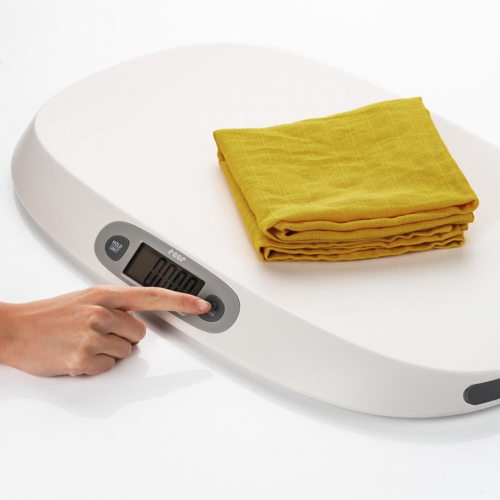 REER Cantar digital pentru bebelusi BabyCare pana la 25 kg ecran iluminat 0+ luni