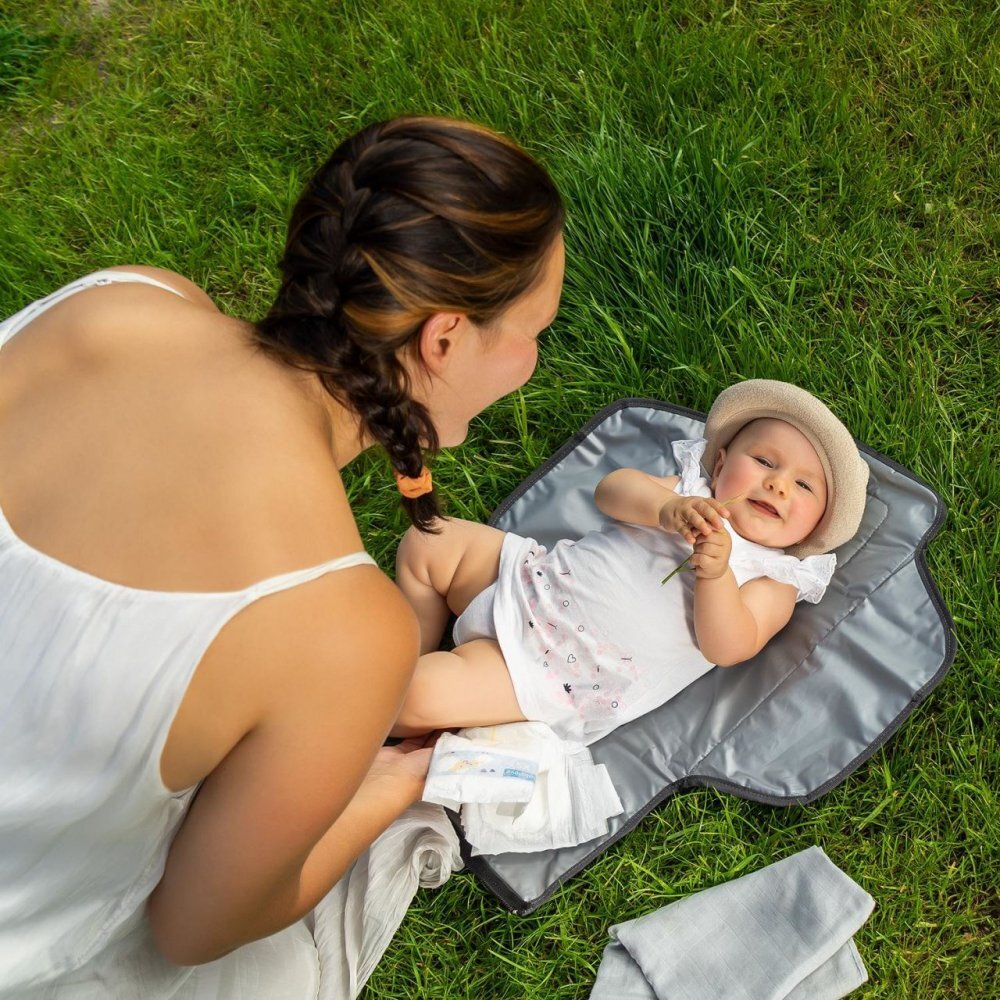 REER Geanta pentru scutece Growing cu aleza pentru bebelusi Gri