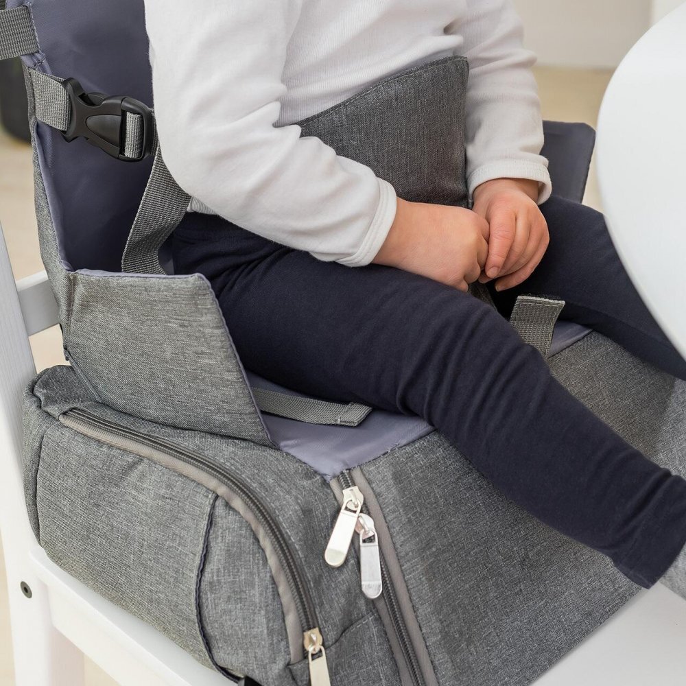 REER Inaltator de scaun Growing Booster Seat pentru bebelusi 6-36 luni transportabil din plastic reciclat