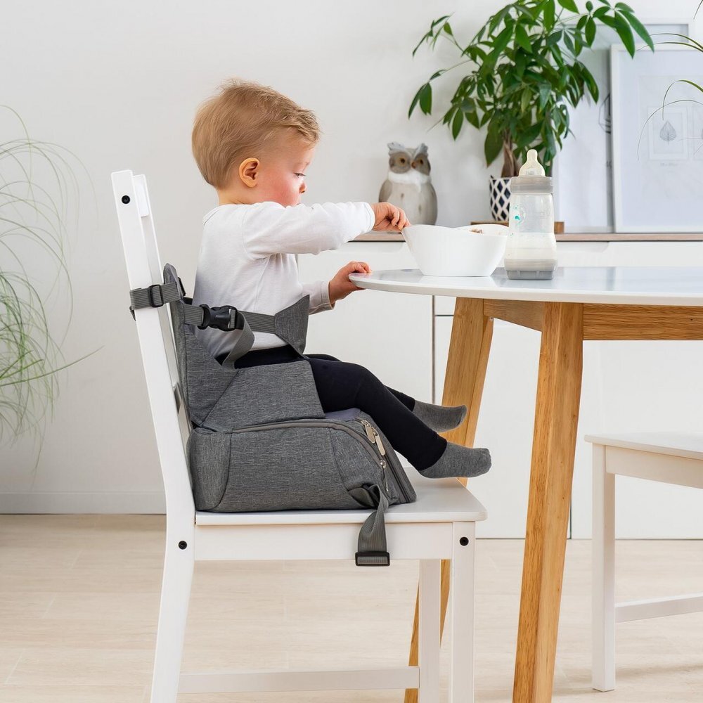 REER Inaltator de scaun Growing Booster Seat pentru bebelusi 6-36 luni transportabil din plastic reciclat
