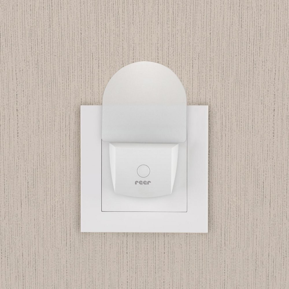 REER Lampa de veghe Night Guide pentru priza cu comutator