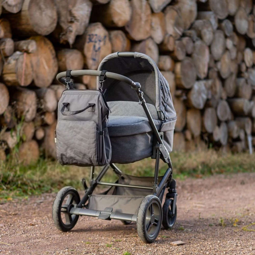 REER Rucsac multifunctional Growing cu aleza pentru schimbat scutecul Gri