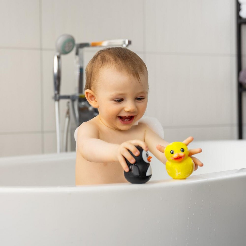 REER Set jucarii de baie din silicon pentru bebelusi MyHappyBath Toys 6+ luni