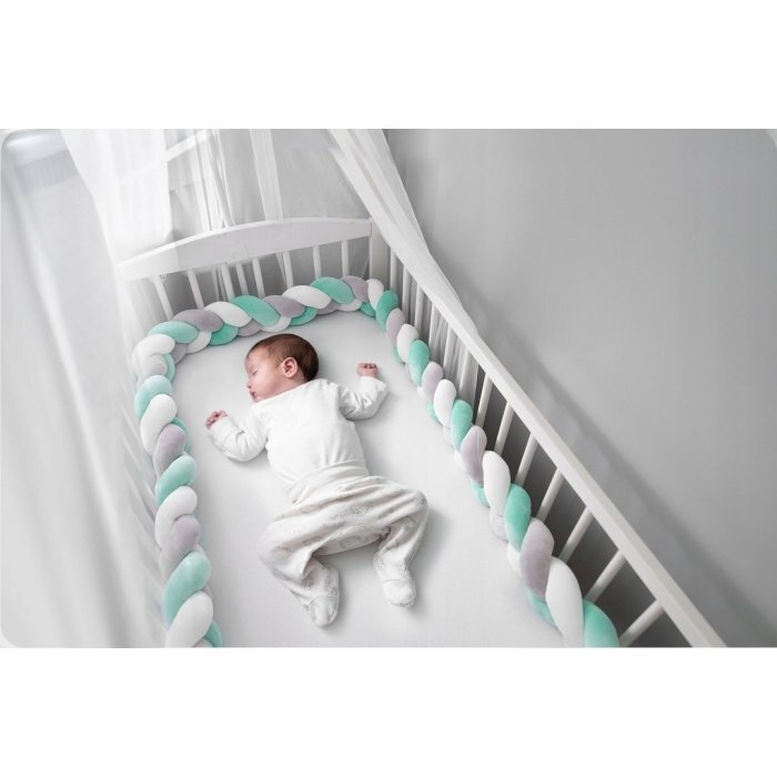 Ricokids Protectie laterala impletita pentru patut copii Trio MintGriAlb 2 metri din material plus cu umplutura antialergicamultifunctionalalavabila