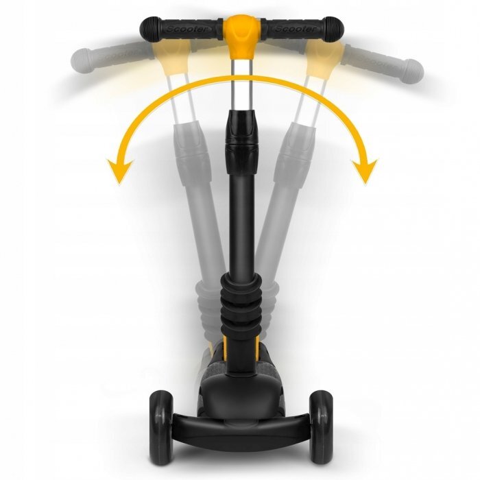 Ricokids Trotineta 3 in 1 pentru copii Cubi NegruGalben cu scaunelroti cu lumini LEDplatforma antiderapantacadru din aluminiumanere ergonomicegreutate suportata 30 kg varsta 3 ani+