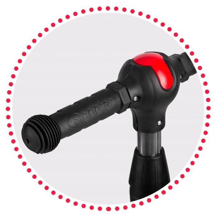 Ricokids Trotineta Piko negru-galben cu ghidon reglabil iluminare Led platforma antiderapanta greutate admisa 35 kg