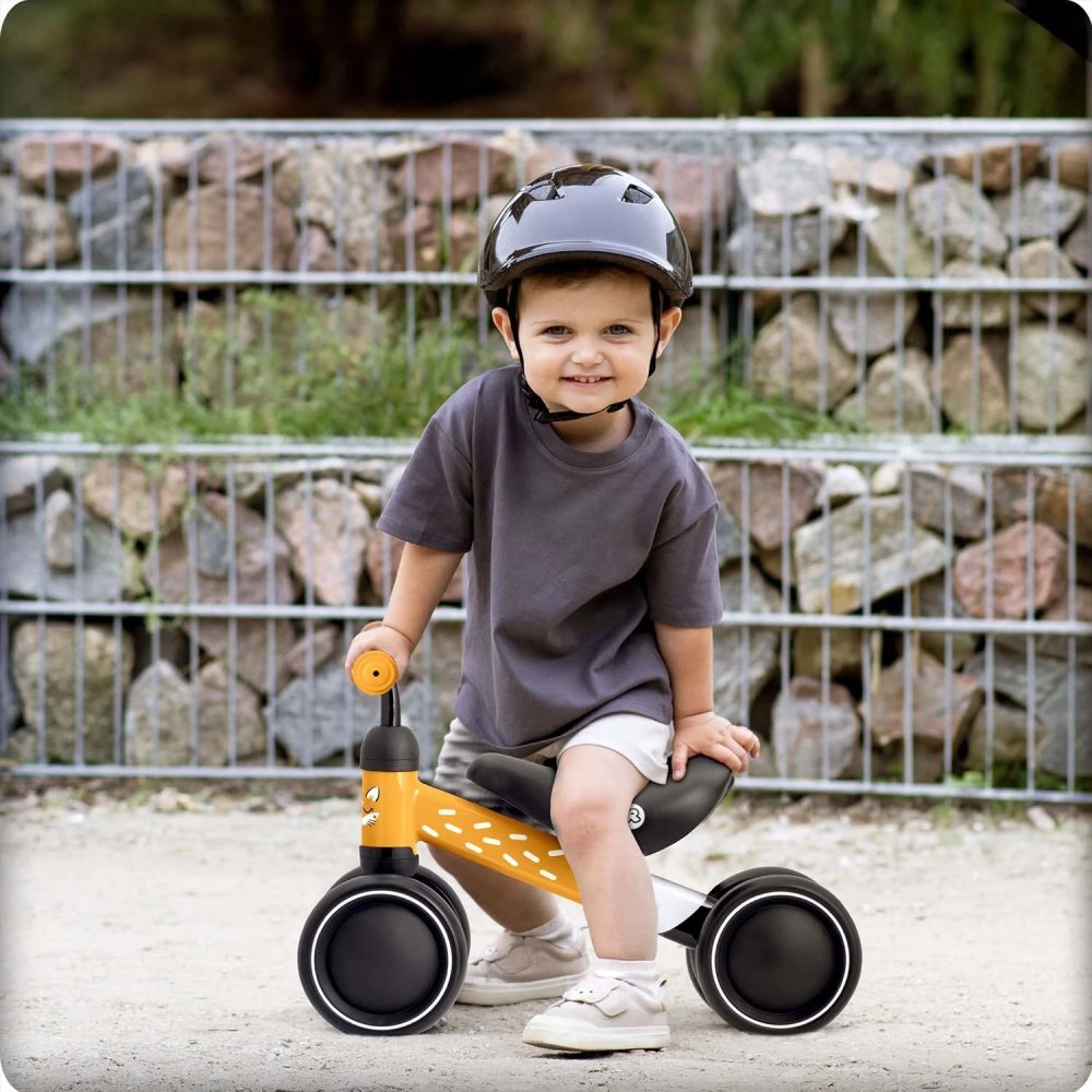 Ricokids Vehicul Ride On fara pedale Cross Country Brown De la 12 luni Cadru metalic usor si rezistent Sezut confortabil din spuma moale Manere ergonomice antiderapante Roti din PP rezistent si silentios