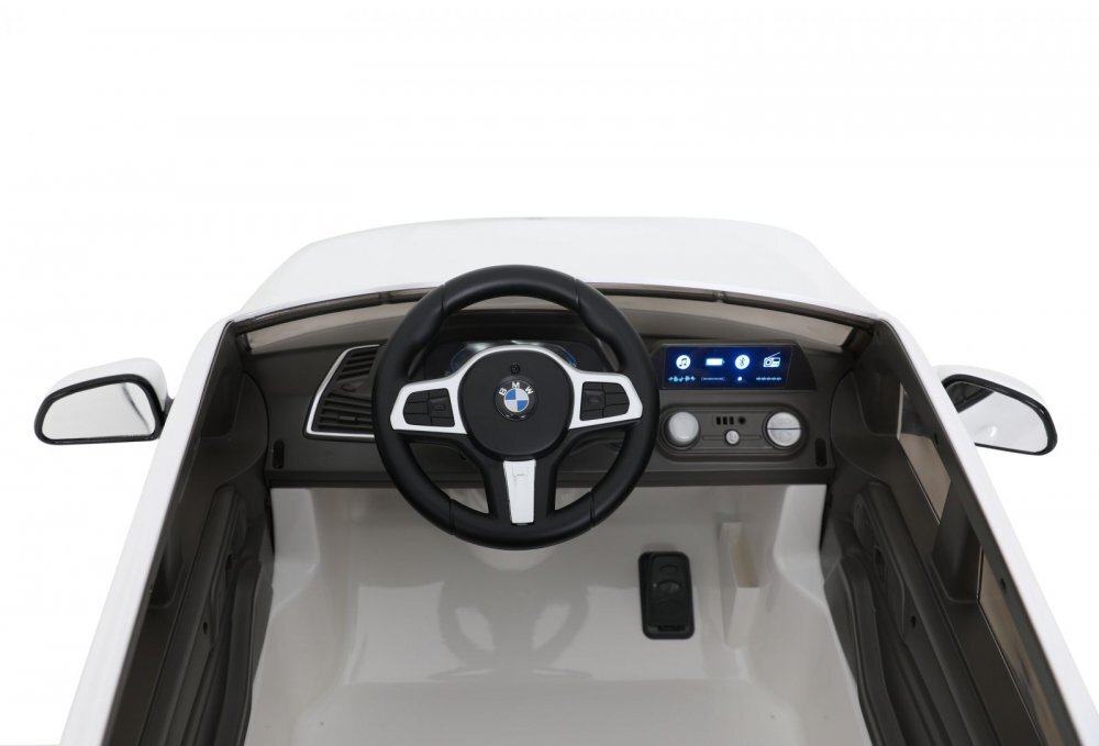 ROLLPLAY Masina electrica pentru copii BMW X5 White 45W Versiune M 12V cu telecomanda deschidere usi Mp3 scaun piele si efecte muzicale