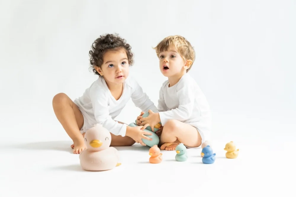 Saro Baby Set 7 ratuste de baie pentru copii Familie completa