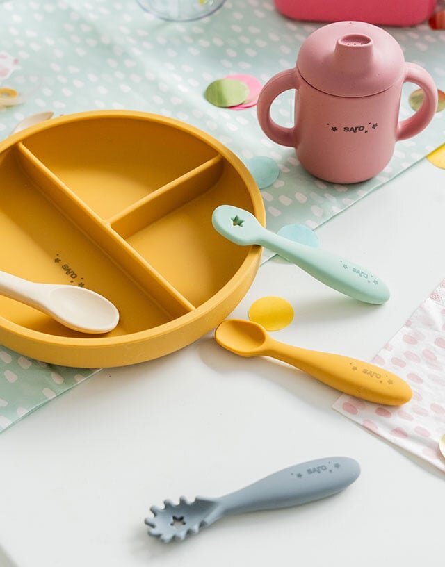 Saro Baby Set diversificare cu 4 piese din silicon Food Fun mustard