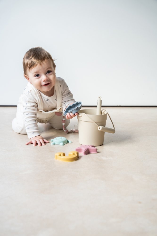 Saro Baby Set jucarii pentru plaja si nisip din silicon Play Fun Neutru