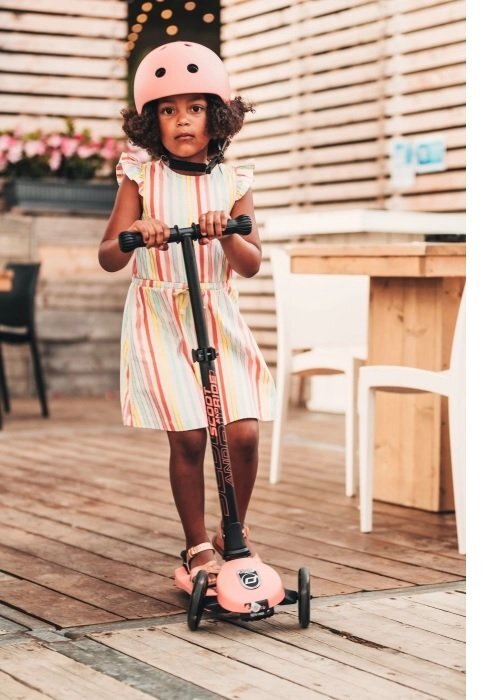 SCOOT AND RIDE Trotineta copii pliabila reglabila roti luminoase Highwaykick 3 Led Peach 3-6 ani pana la 50 kg Scoot Ride
