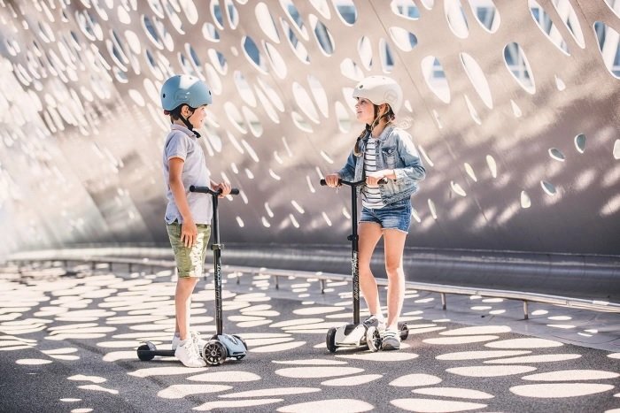 SCOOT AND RIDE Trotineta copii pliabila reglabila roti luminoase Highwaykick 5 Led Steel 5 ani + pana la 80 kg Scoot Ride