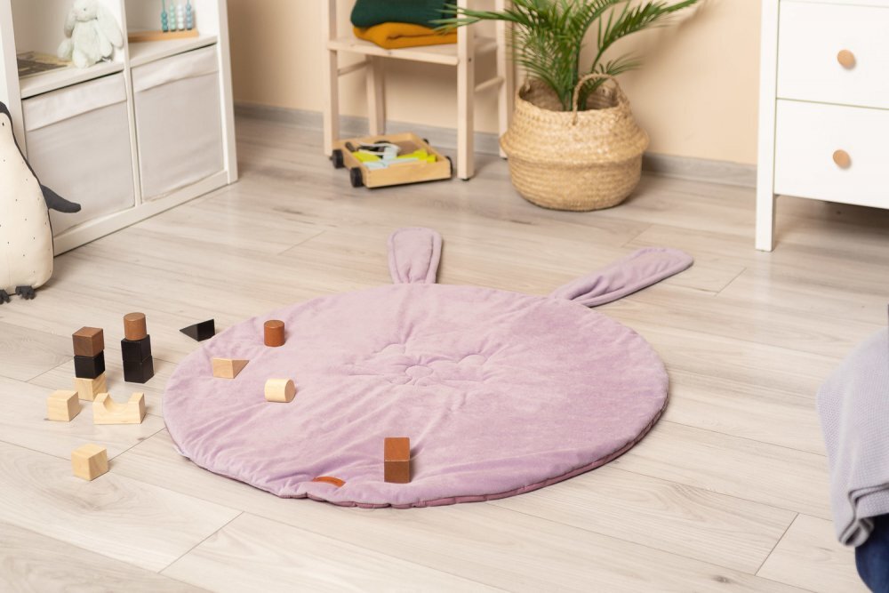 Sensillo Covoras din catifea cu doua fete pentru camera copii diametru 90cm Velvet Bunny Pink