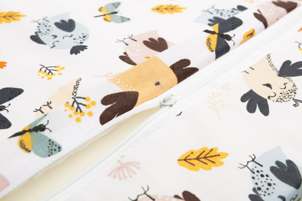 Sensillo Pernuta inaltator pentru scaun copii Birds 32x32x8 cm cu husa detasabila din bumbacprevazuta cu fermoarcurele reglabile de fixare