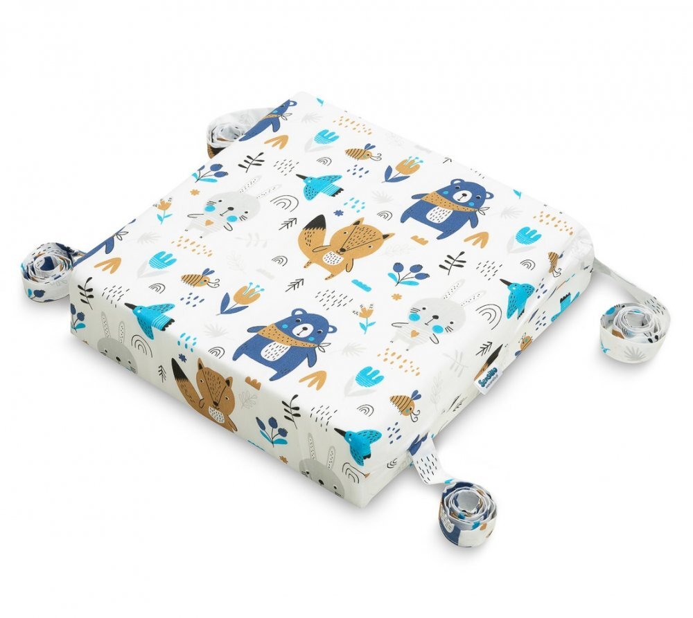 Sensillo Pernuta inaltator pentru scaun copii Forest Friends 32x32x8 cm cu husa detasabila din bumbac prevazuta cu fermoarcurele reglabile de fixare