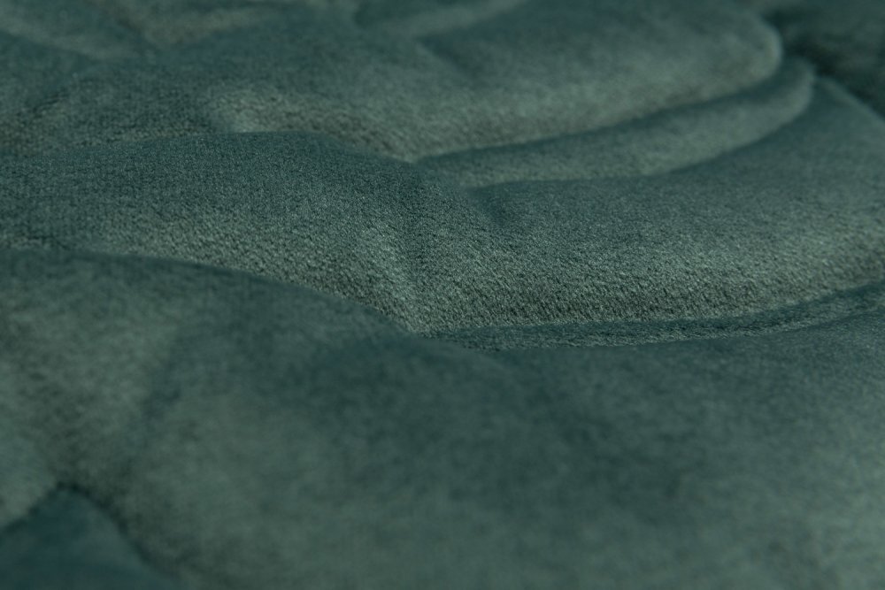 Sensillo Saculet de iarna Riviera Dark Green 95x45 cm compatibil caruciorlandousanie material matlasat elegant din catifea orificii pentru centuri siguranta acces cu fermoar