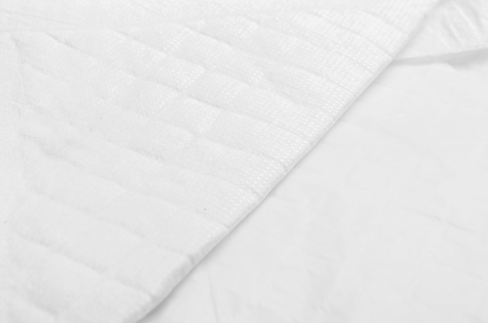 Sensillo Set 10 aleze igienice impermeabile de unica folosinta cu utilizare multipla 60 x 60 cm