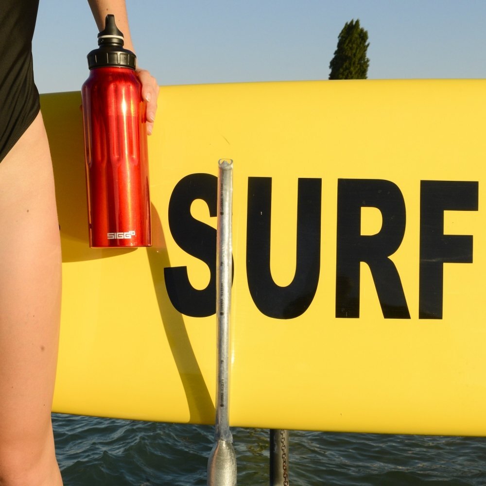 SIGG Bidon din aluminiu WMB Traveller Red 1.5L