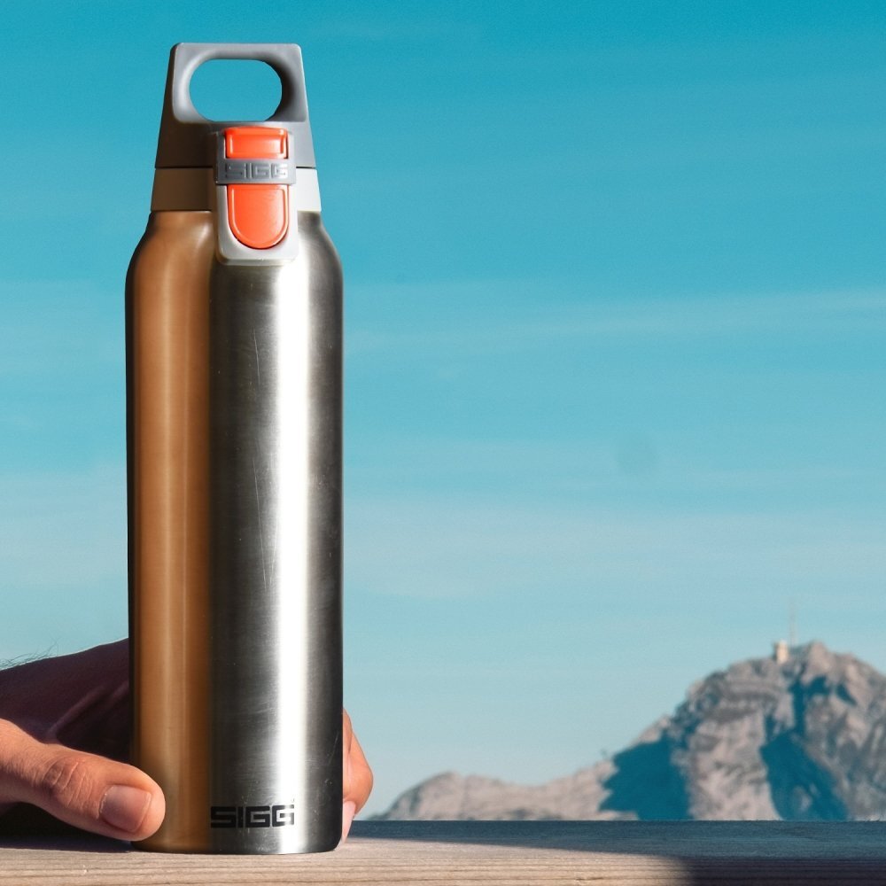 SIGG Termos din otel inoxidabil Hot Cold ONE Brushed 0.5L