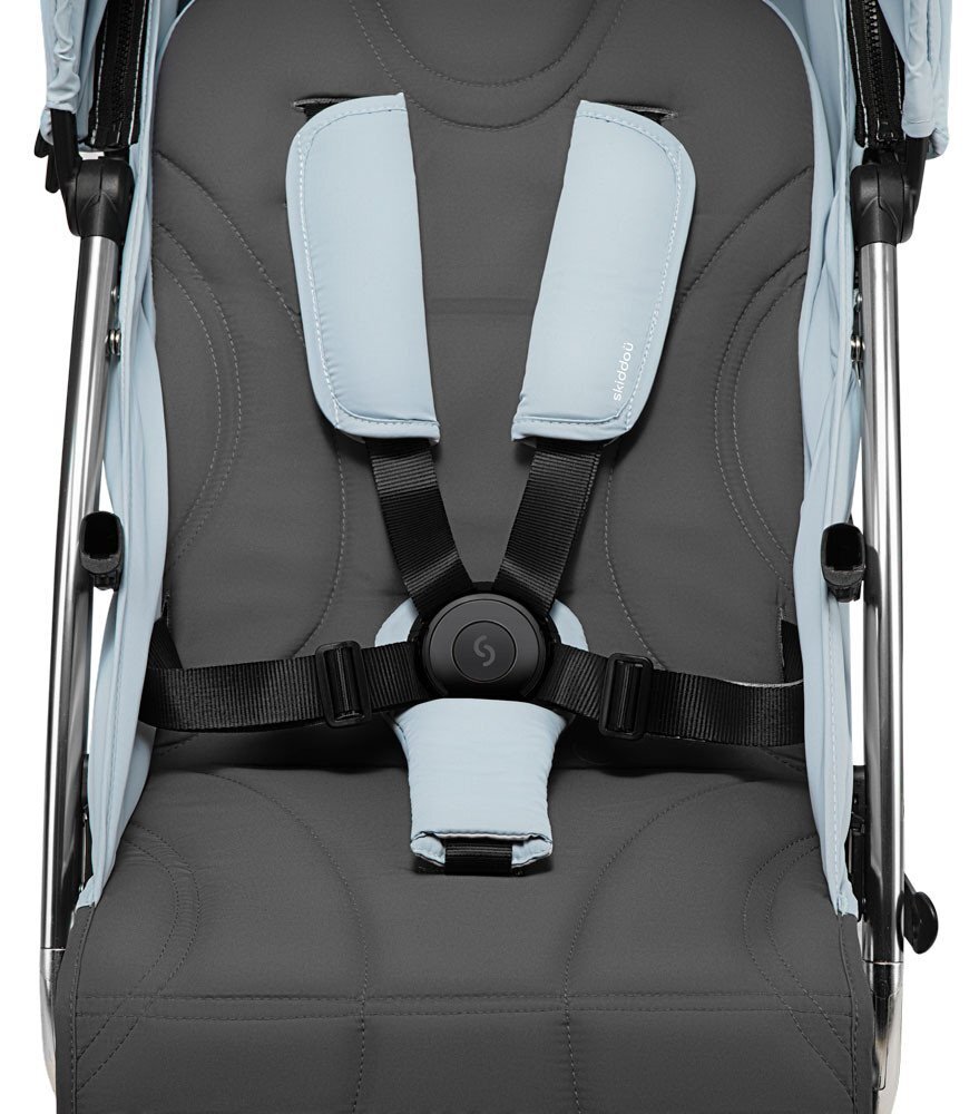 Skiddou Carucior sport pliabil ultracompact pentru calatorii Mikkeli Sky high Bleu