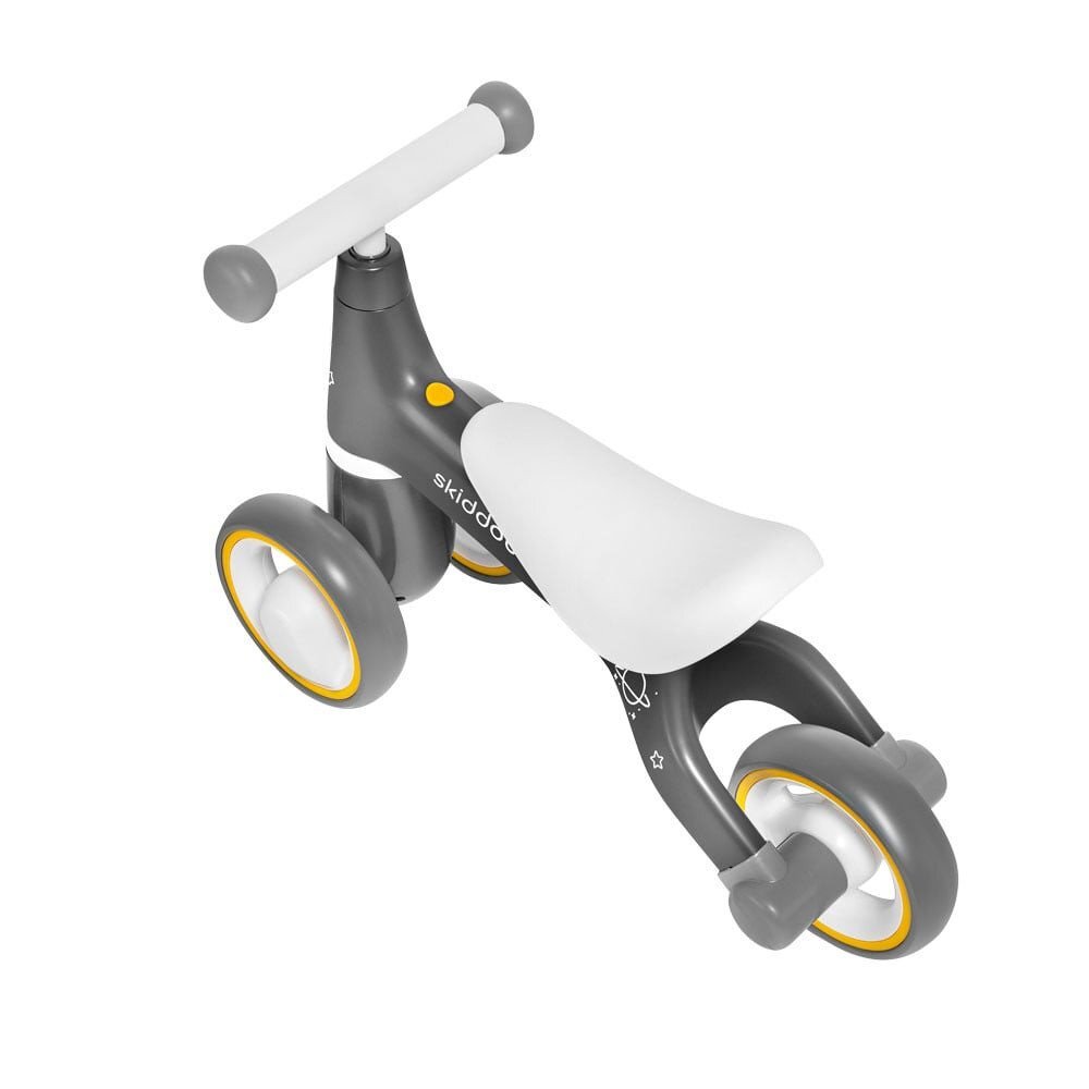 Skiddou Tricicleta pentru copii fara pedale Berit Ride-On Evening Shadow Gri actionata cu picioarele recomandata copiilor de la 1 an pana la 3 ani cu roti din spuma EVA