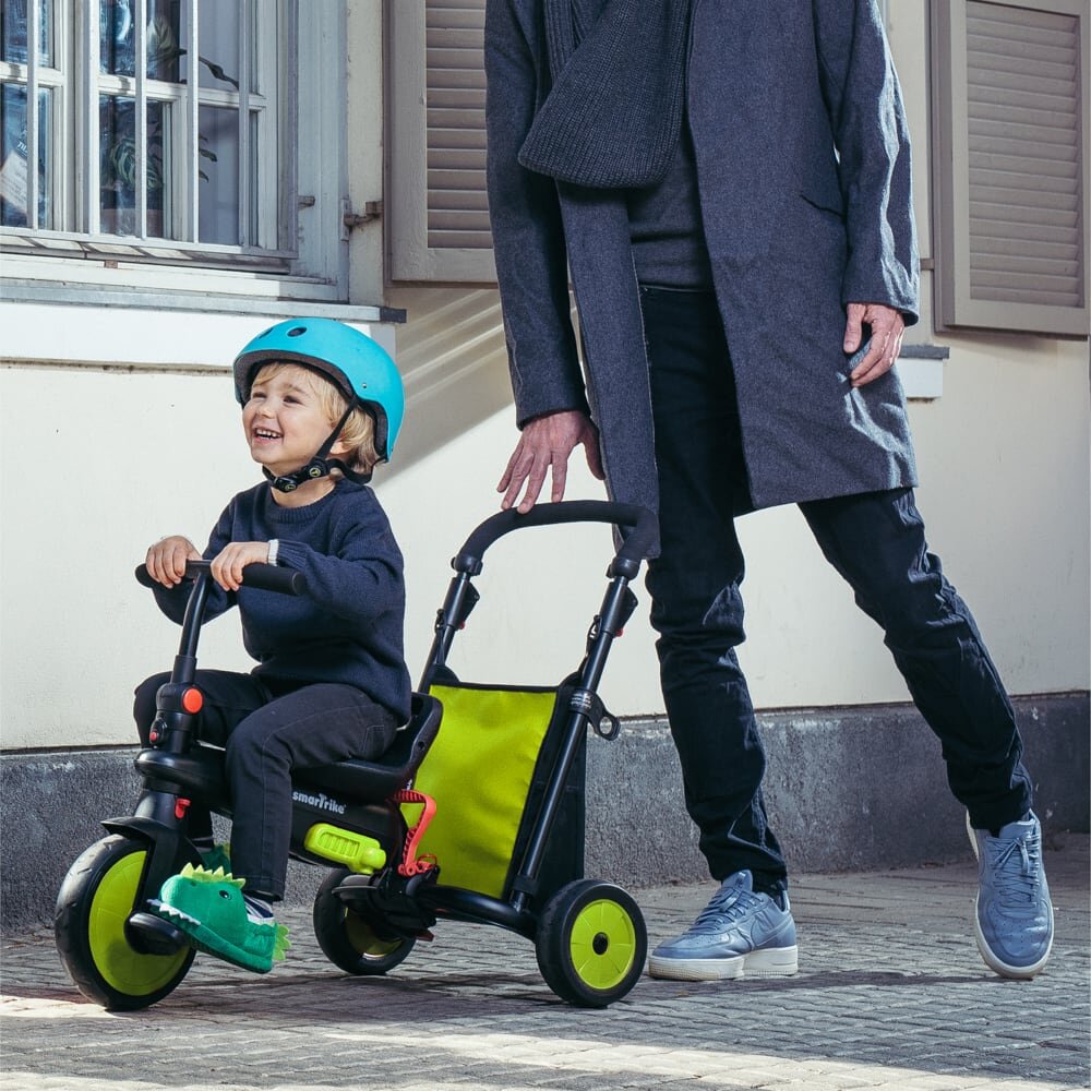 SMART TRIKE Tricicleta pentru copii STR3 Verde 6 in 1 ultrapliabila dotata cu frana scaun rabatabil sistem patentat cu tehnologie Touch Steering varsta 10 luni+