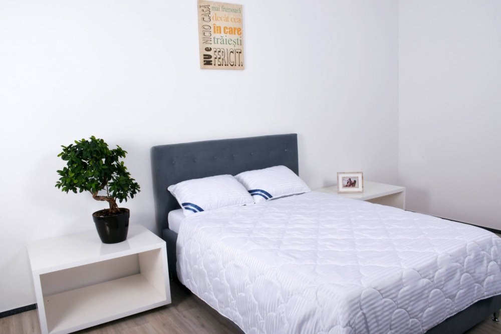 Somnart Pilota de vara din microfibra striata cu model lacrimi alba 150 x 200 cm 200 g