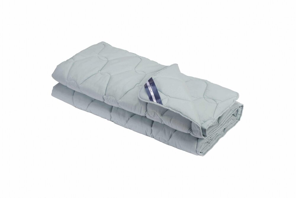Somnart Pilota matlasata din bumbac Bella 150x200 cm cu umplutura groasa 400 grmp pentru iarna