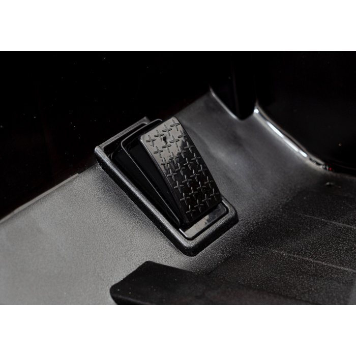 Toyota Masinuta electrica pentru copii FJ Cruiser 4x4 negru 90W cu telecomanda sunete suspensii lumini panou audio scaun piele si roti din spuma Eva