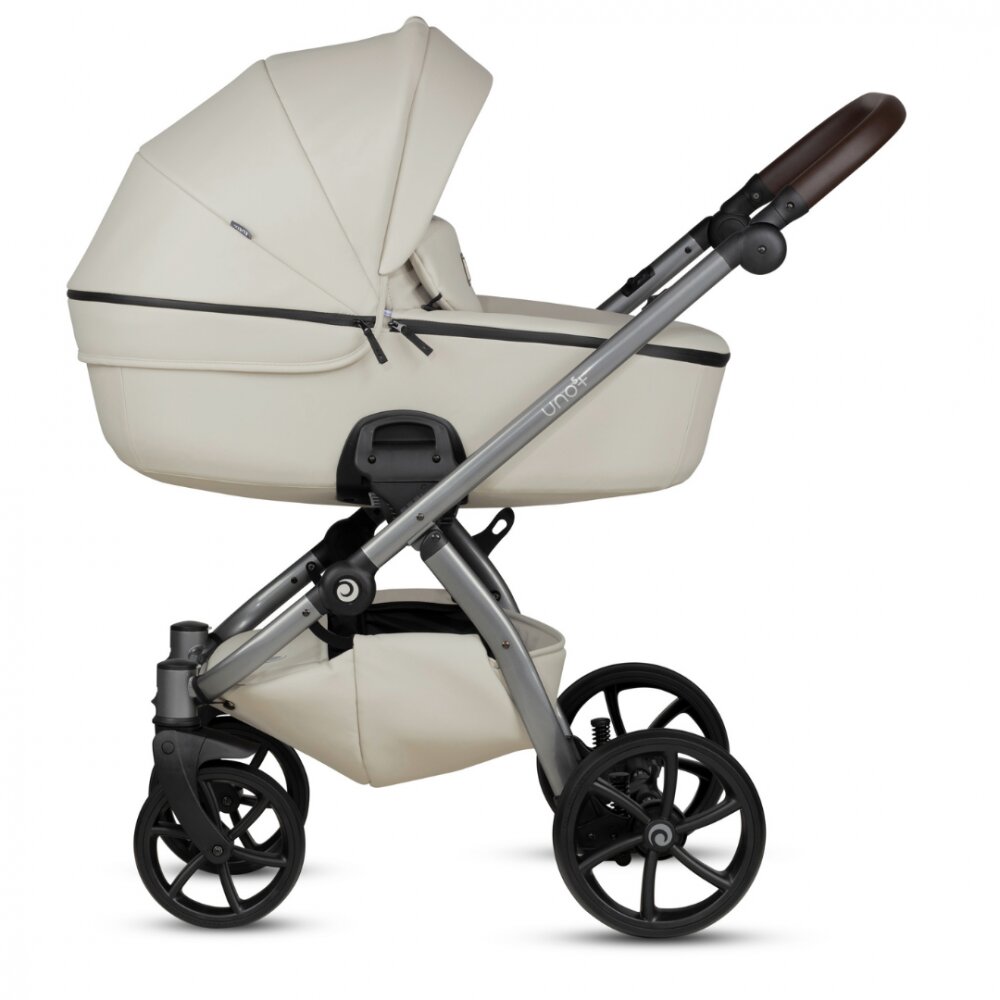Tutis Carucior 2 in 1 Uno 5+ Black Sesame 168 din piele ecologica sezut reversibil spatar reglabil roti cu blocare bara detasabila accesorii incluse